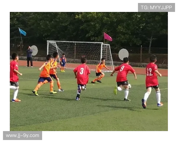 燃起南粤激情唱响绿茵梦想以粤语版足球歌凝聚万众心声